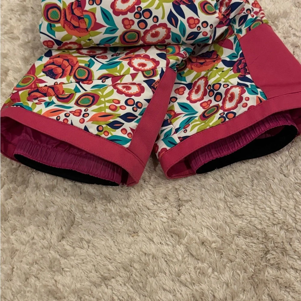 Spyder Girls Ski Pants in colorful Floral Pattern.